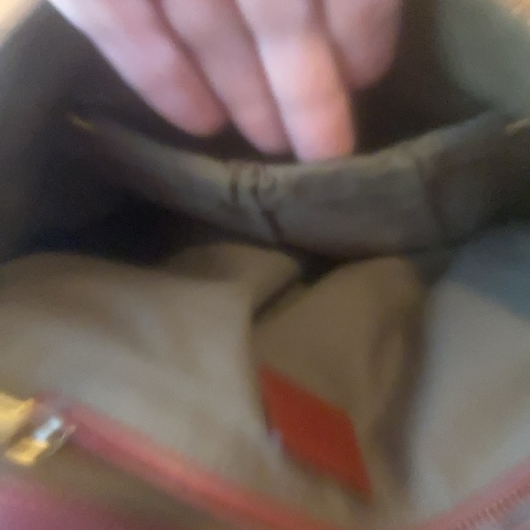 Chloe crossbody, medium, dark red, pebbled leather. - Picture 10 of 13